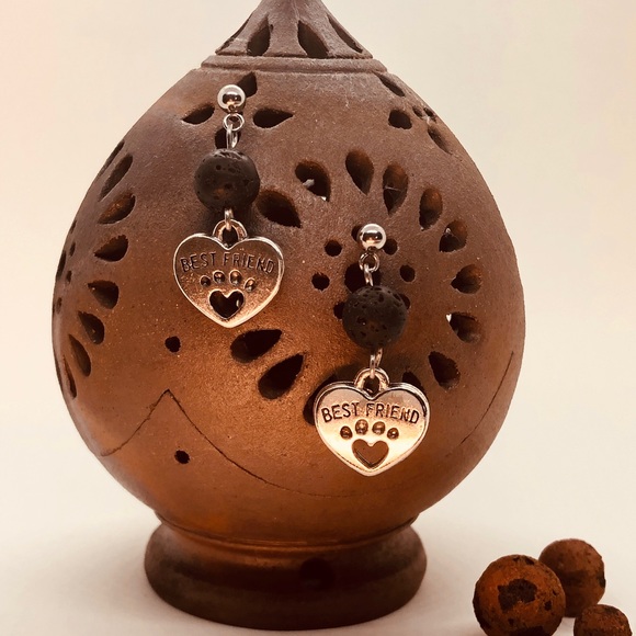 Paw Aromatherapy Earrings - Picture 1 of 1